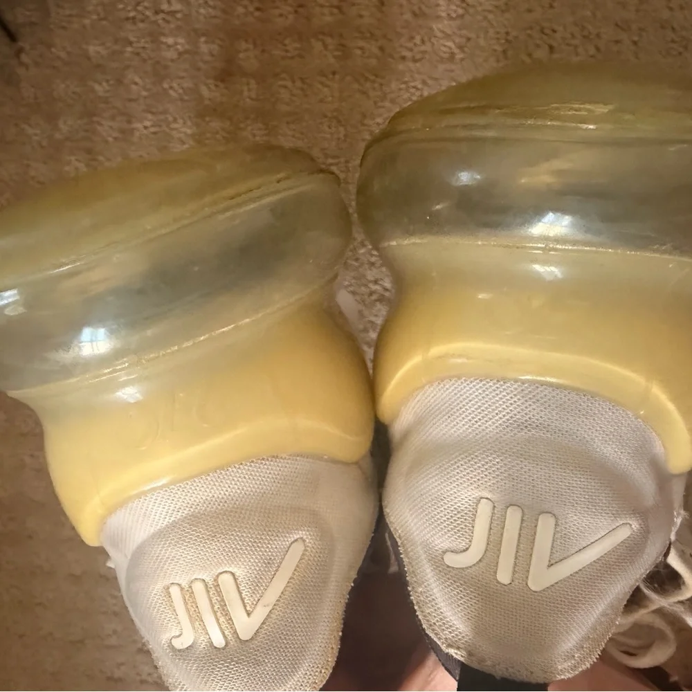 Nike White & Black Air Max 270 Sneakers - Picture 5 of 5